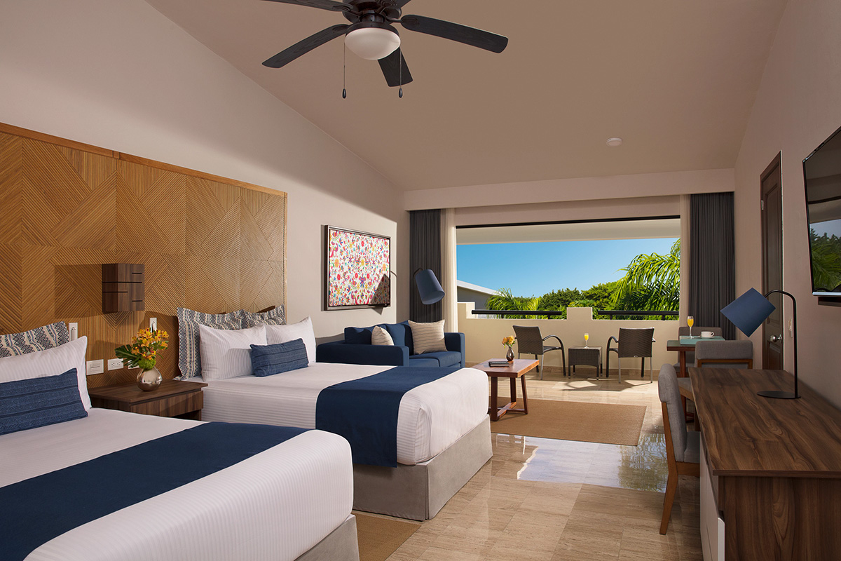 Sapphire Tropical View Double Beds